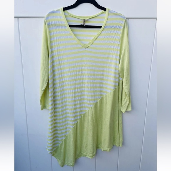 Comfy USA lime green striped V-neck blouse size X-Large - Picture 3 of 6